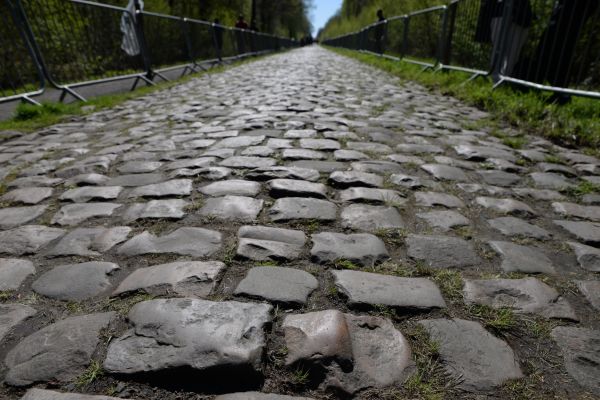 Cobblestone Installation in Howell