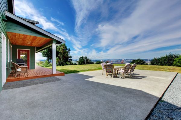Backyard Paving in Howell